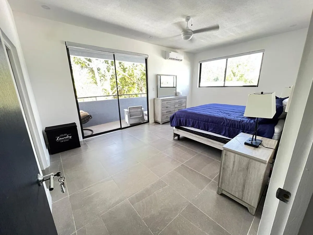 Luxury Executive Condo Runaway Bay